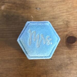 Mrs Light Blue Ring Box